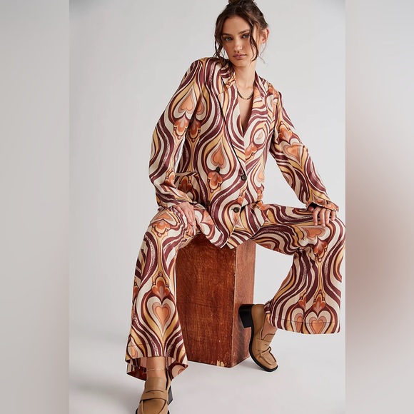 NWT Free People One Way Out Printed Suit Set Blazer Jacket & Pants Sz 4 Z171